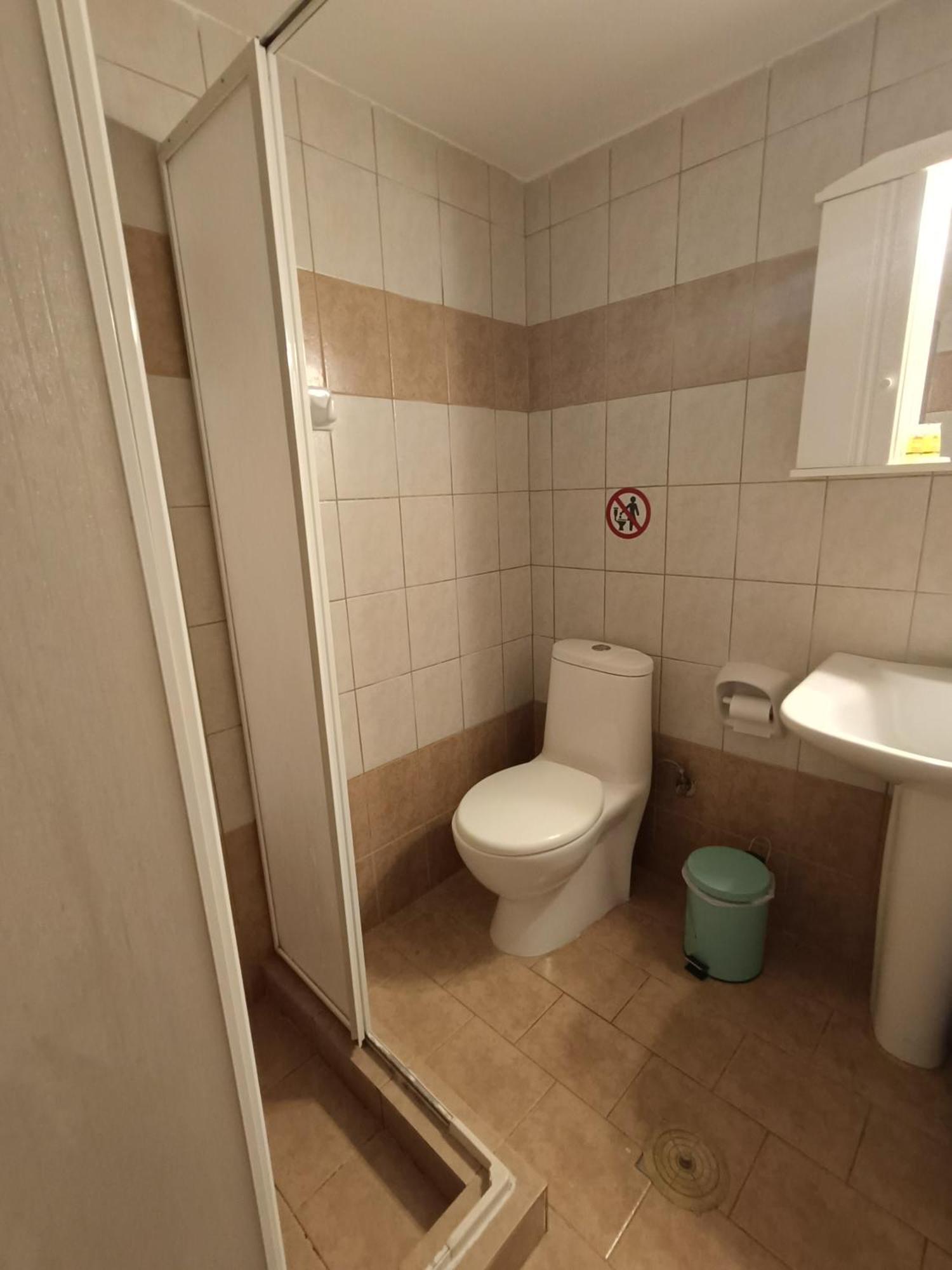 Cozy Apartment In The Center Of Aighion Achaia - Ground Floor - Ισόγειο Στουντιο Egio Exterior foto